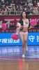 湖北女篮的这位啦啦队员也火了！这身材是相当火辣~
