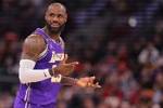 NBA历史前17老三双：詹姆斯占16席 第二是卡尔&middot;马龙的40岁127天