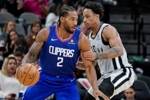 范弗里特:德罗赞被交易让我知道NBA就是生意 当时小卡不想来猛龙