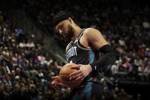 坎宁安:当今NBA最大问题就是造犯规 希望判罚尺度统一不要双标