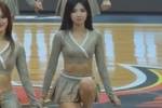 一起摇摆!媒体人晒广东女篮主场啦啦队的舞蹈表演视频