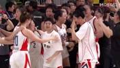 近4个赛季3次夺冠!四川女篮赛后围成一圈庆祝夺冠!